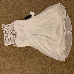 Lulu’s lace top mini dress NEW with tags